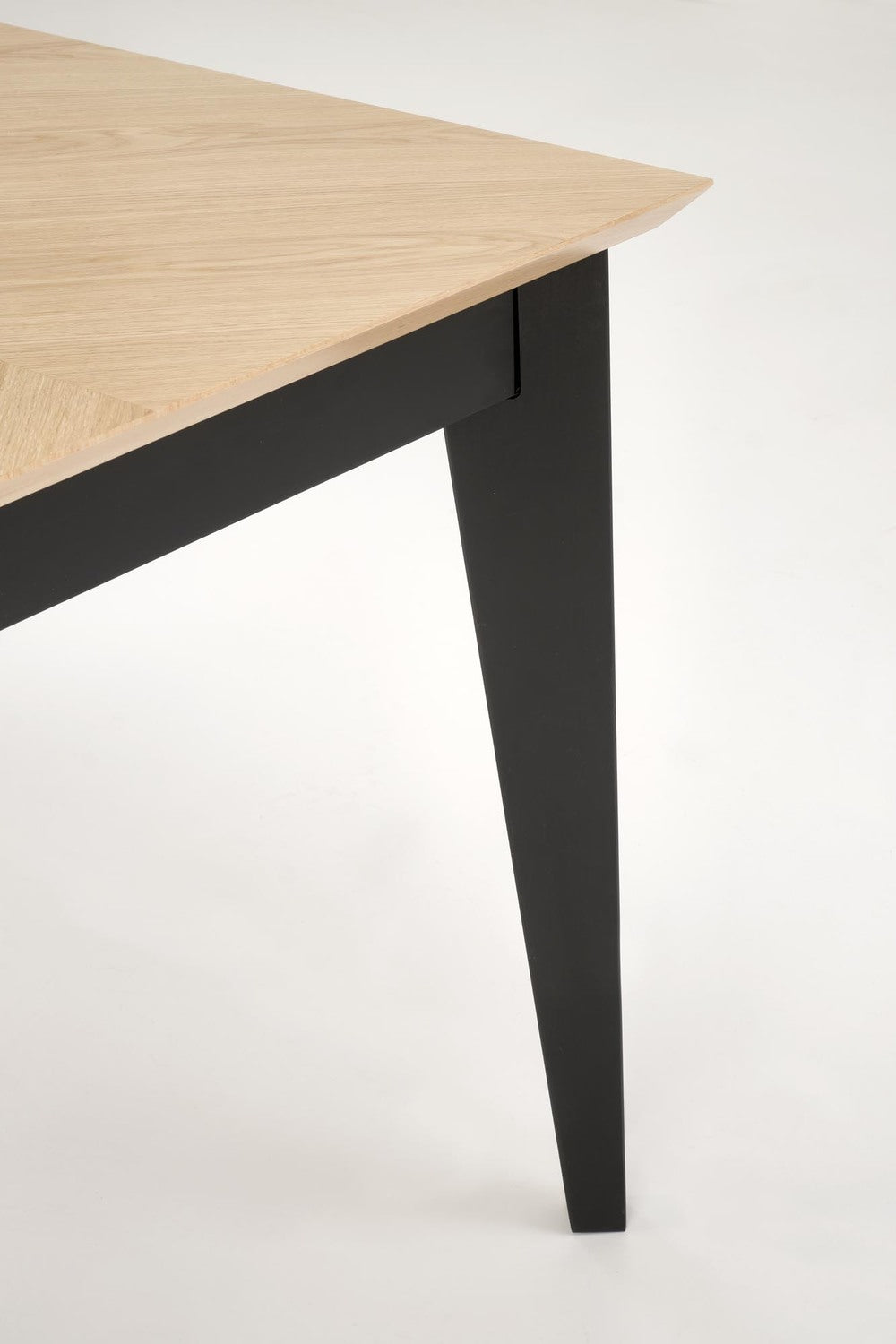 Galds Edmun 160-240/90/75/140 cm dabīgs/melns - N1 Home