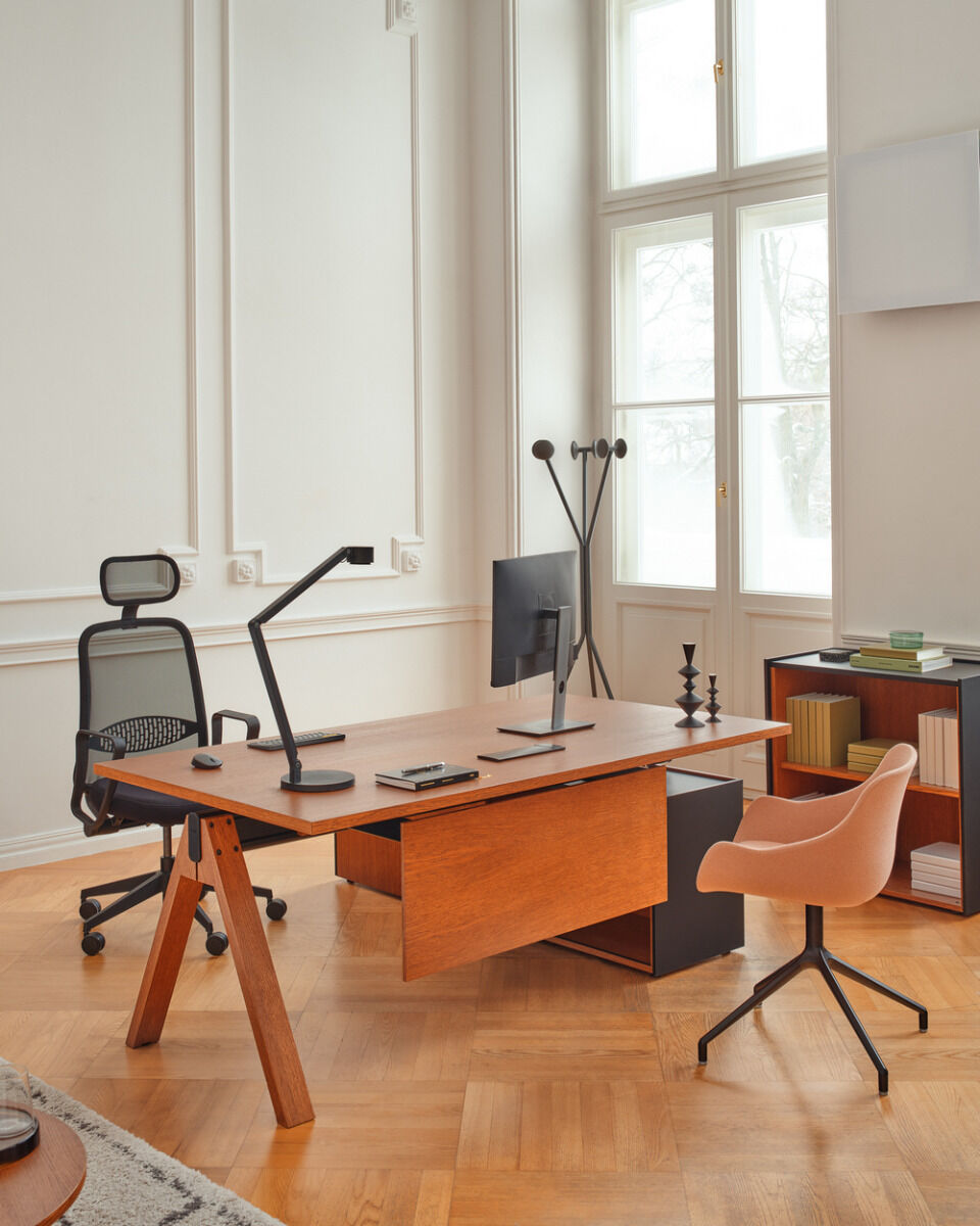 Galds Vega  180/179/74 cm tumšs valrieksts/dažādas polsterējuma krāsas - N1 Home